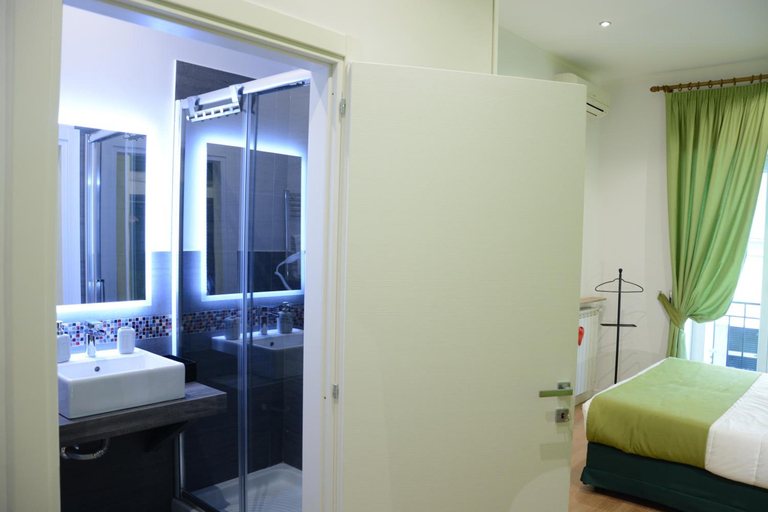 Bedroom 4, Grande Archivio Napoli 22, Napoli