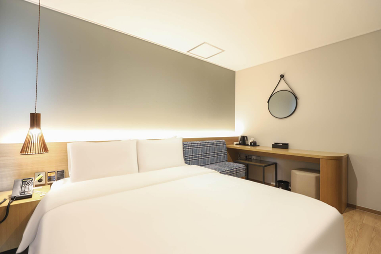 Bedroom 2, Busan Gijang Brown Dot, Gijang