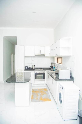 Private kitchen, Longhorn Executive Apartment, Lusaka