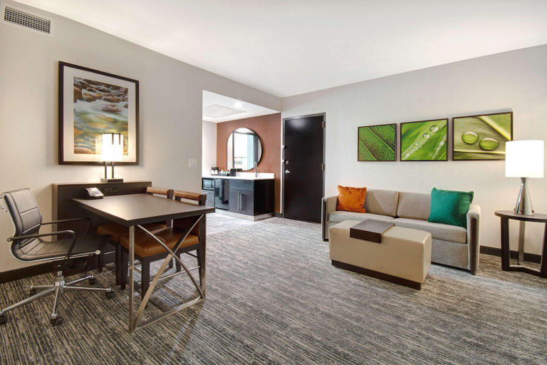 Bedroom, Embassy Suites By Hilton Alpharetta Halcyon, Forsyth