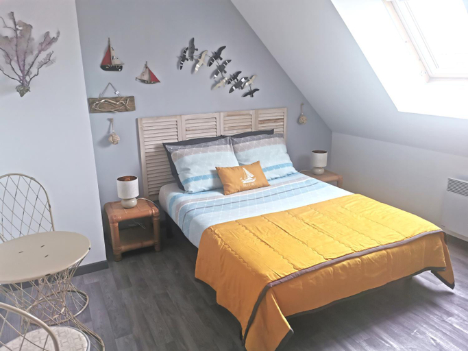 Bedroom 2, CHAMBRE D'HOTES Cote RANCE, Ille-et-Vilaine