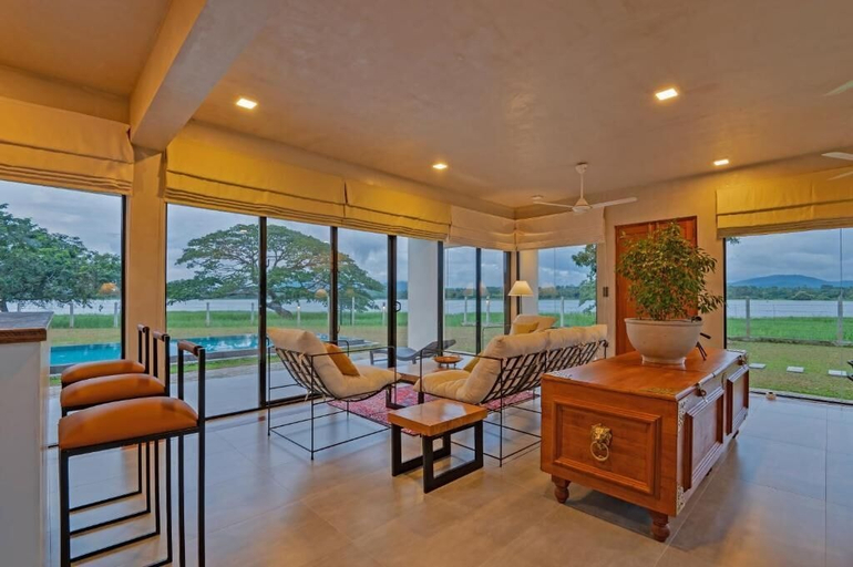 Interior 3, Lakeside Retreat Eco Luxury Villa, Ibbagamuwa