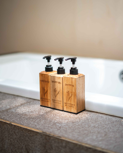 bathroom 18