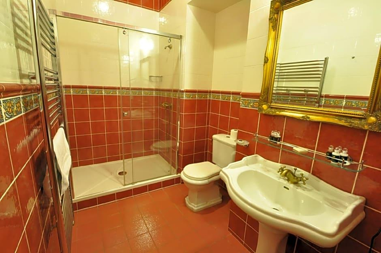 Bathroom 2, Grand Hotel Praha, Jičín