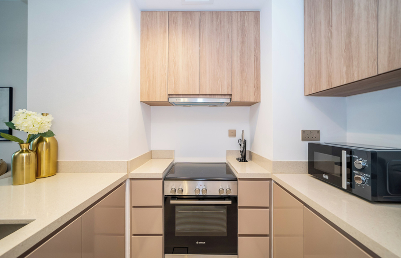 Private kitchen, Luxury 1BR in Business Bay, Dubai