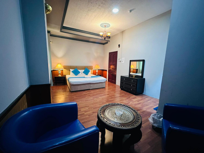 Others 3, Bab Al Bahrain Hotel, Manama
