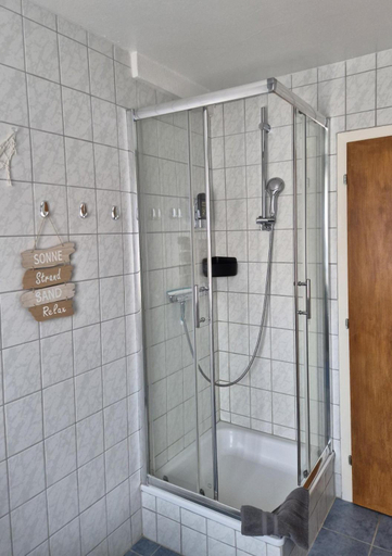 Bathroom 5, Ostsee Pension Pohnsdorfer Muhle, Ostholstein