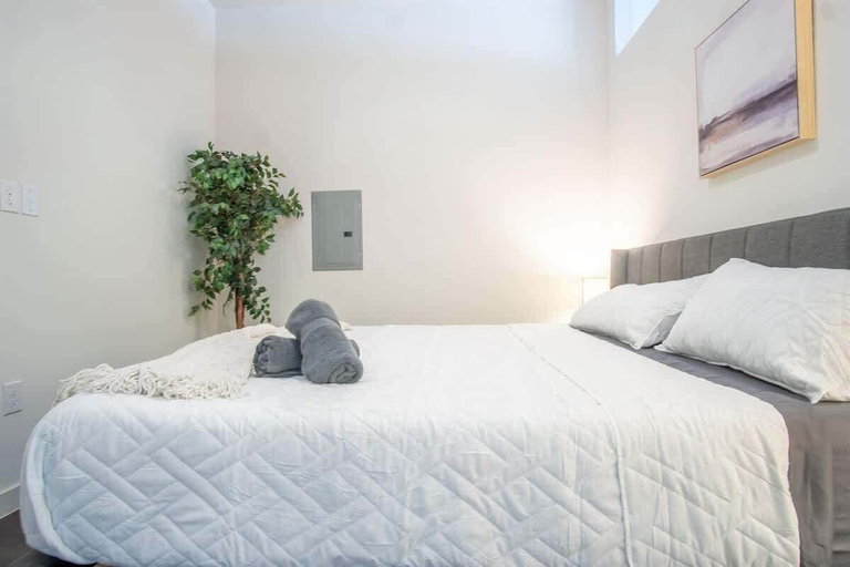 Room 3, Boulevard Stays - Medical District, Dallas