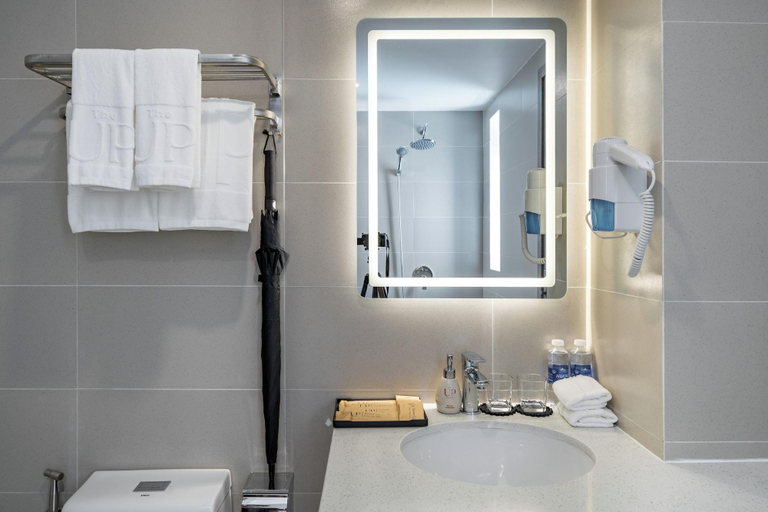 Bathroom 5, The Up Phu Quoc, Phú Quốc