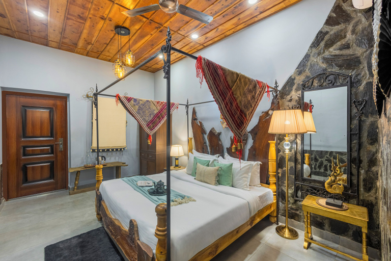 Room 3, ELIVAAS Zephyr Sierra 2-BHK Hillside, Tehri Garhwal