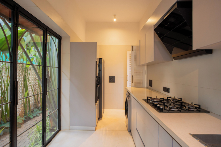 Private kitchen 5, ELIVAAS Bogenvilla Luxe 3 BHK Villa, North Goa