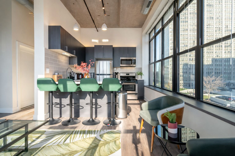Private kitchen 3, McCormick Suites by Slumber Stay, Cook