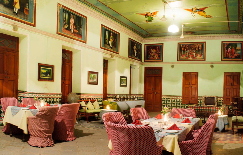 Public Area 2, Neemrana's - Piramal Haveli, Jhunjhunun