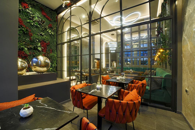 Food & Drinks 5, Sorriso Hotel Due, Fatih