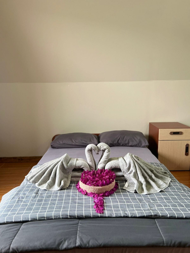 Room 2, Alkasturi Hotel & Cottage Syariah, Bandung