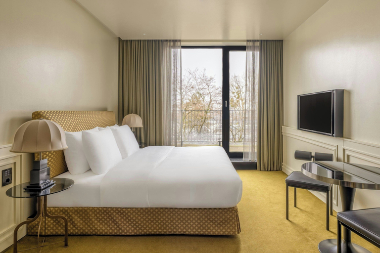 Bedroom 2, The Dean Munich, Autograph Collection®, München