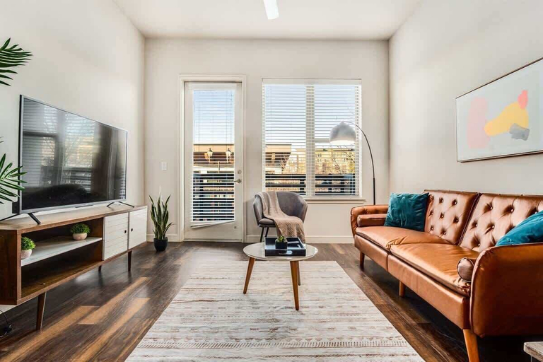 Living area 3, Boulevard Stays - Spring Creek, Collin