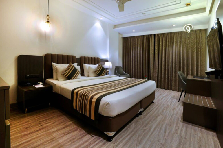 Bedroom 3, OPO Horizon, Gurgaon