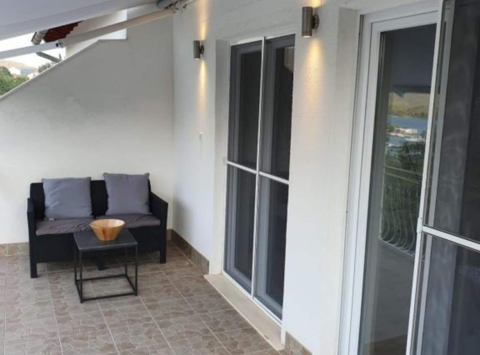 Balcony 2, Sanktvid Residence, Ston