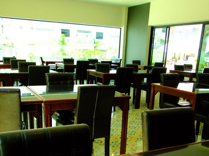 Food & Drinks 5, Chada Veranda Hotel, Muang Khon Kaen
