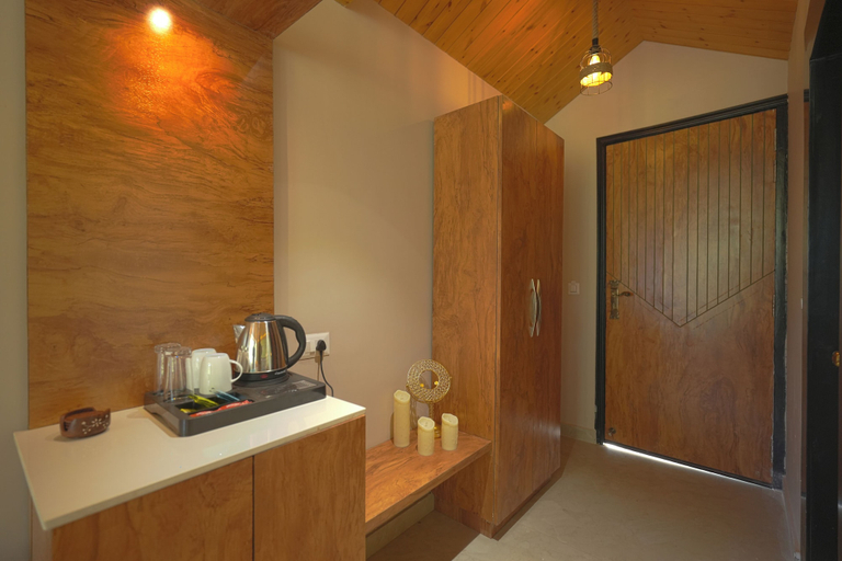 Interior 5, ELIVAAS 1BHK Pine View Resort, Solan