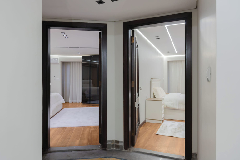 Room 4, ALSAWAH 4BR Luxury Nile Residence, Giza