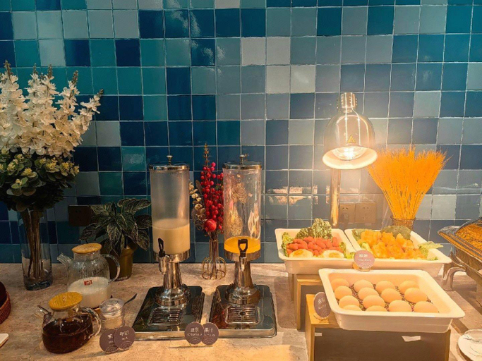 Food & Drinks 5, Home Inn Neo Kunming Qingnian Road, Kunming
