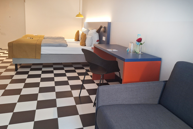 Bedroom 3, Holiday Inn - the niu, Form Stuttgart Feuerbach, Stuttgart