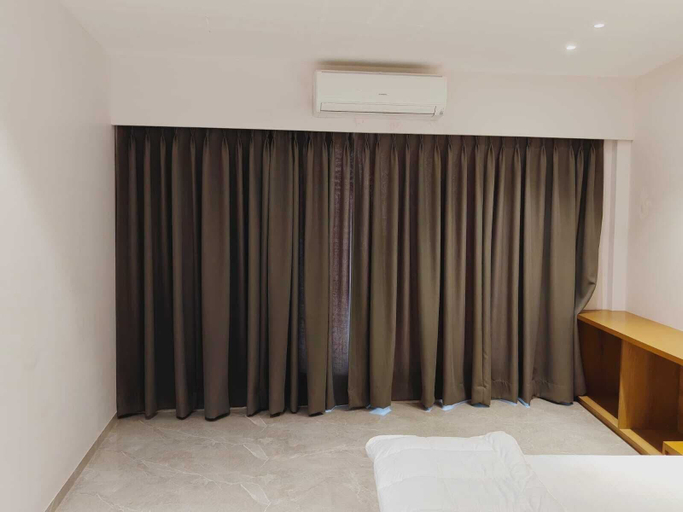 Room 4, LL Palace, Wardha