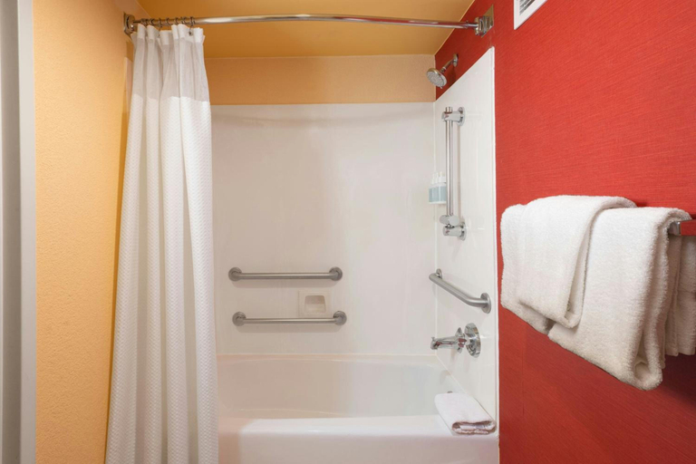 Bathroom 3, Courtyard Costa Mesa South Coast Metro, Orange