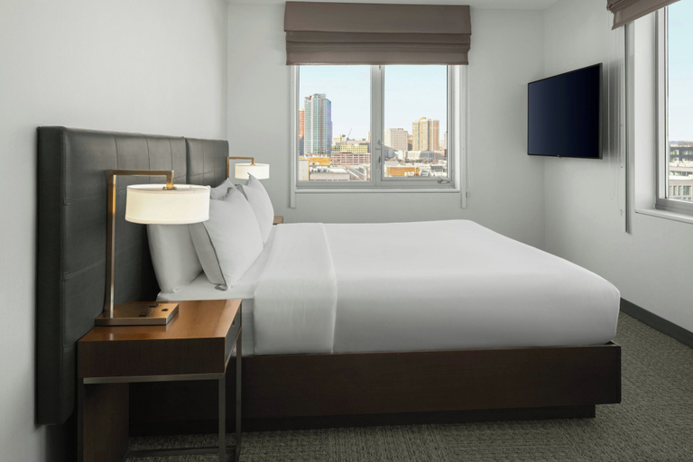 Bedroom 4, Element by Marriott Harrison - Newark, Hudson