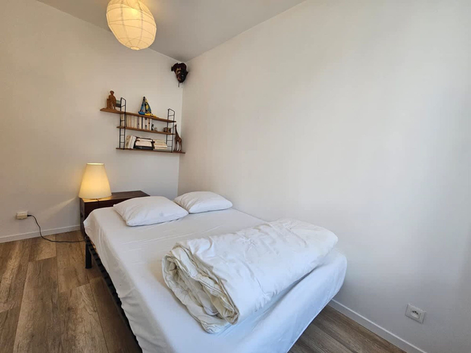 Room 4, Hyper Centre 5P 3 Chambres, Pas-de-Calais