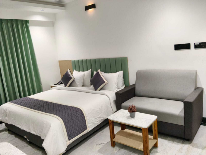 Room 3, Hotel Niyathi, Erode