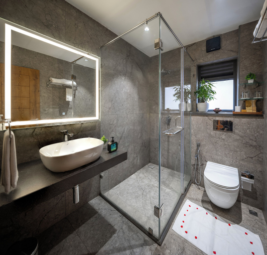 Bathroom 5, Elysian Vale, Idukki