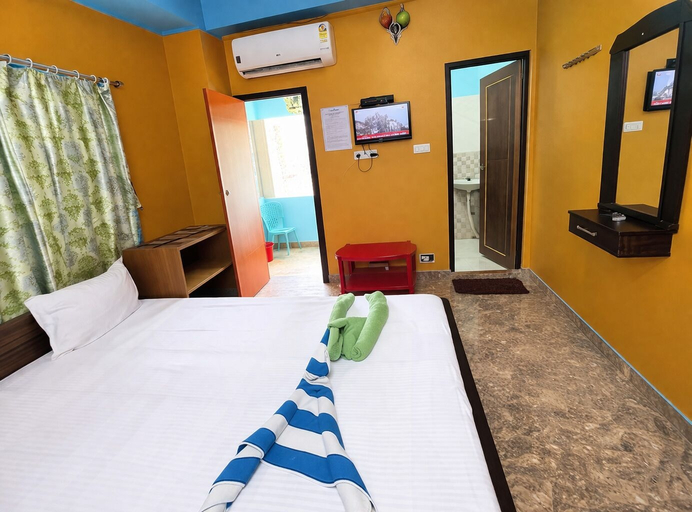 Bathroom 3, Hotel Debopriyaaa Digha, Purba Medinipur