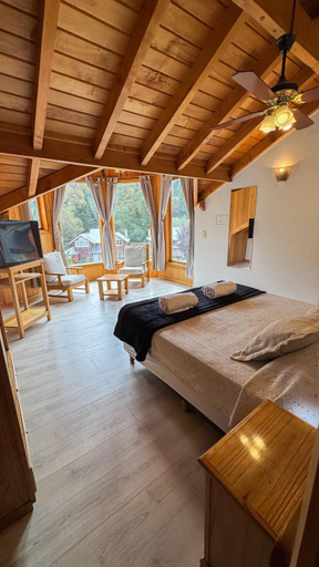 Bedroom 3, Apart Hotel del Pellin, Lacar