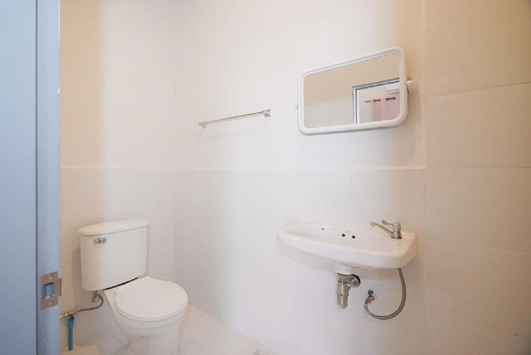 Bathroom 3, Mitr Inn Yaowarat, Samphantawong