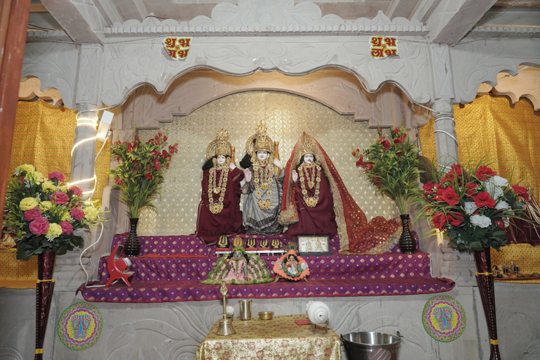 Miscellaneous, Omji Ashram Varanasi, Varanasi