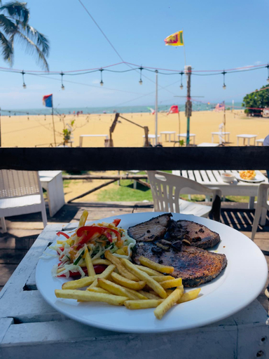 Food & Drinks 5, Chrish residence Negombo , Negombo