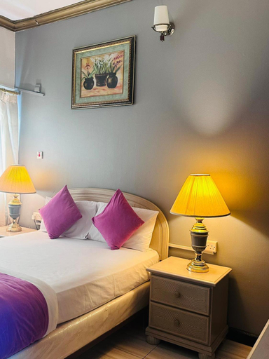 Others 5, Bab Al Bahrain Hotel, Manama