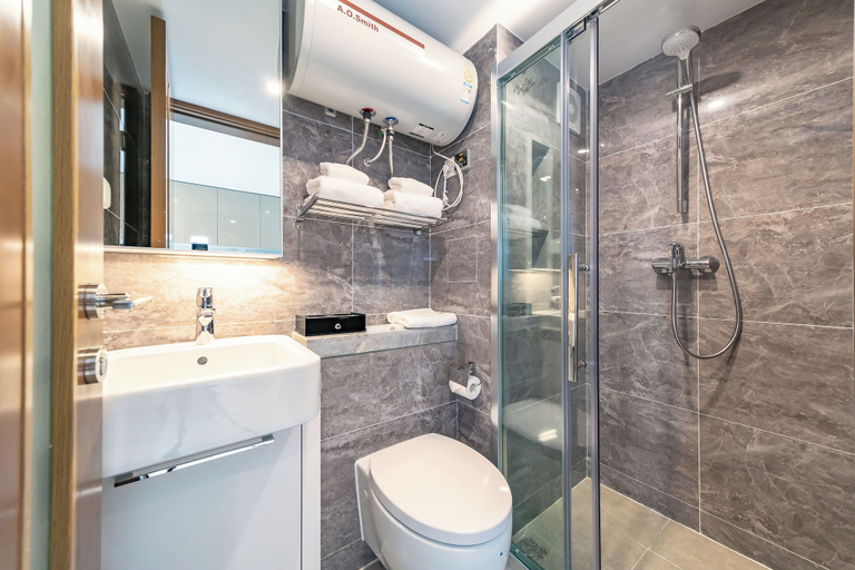 Bathroom 4, Huaqiang North Executive Apartment, Shenzhen