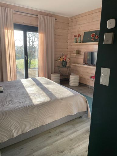 Bedroom 2, Un petit ilot de confort - made in Finland, Lot-et-Garonne