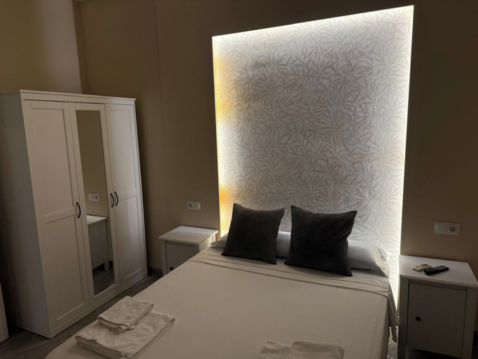 Bedroom 3, Mar y Arte Apartamentos, Málaga
