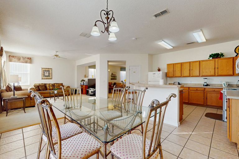 Interior 5, Gorgeous Private Home, Dog-friendly, Private Pool & Close to Parks, Polk