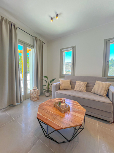 Living area 2, APADEMIA SKYROS, Central Greece