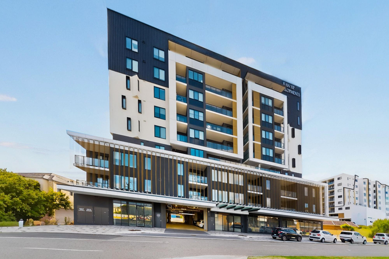 Exterior view 2, Newly Built 3 Bed Apartment with Onsite Parking, Perth