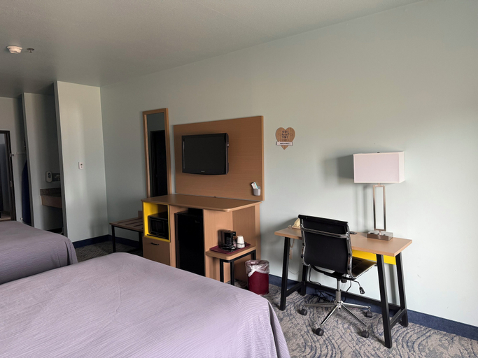 Bedroom 3, Bay Inn, Lake Hurron
