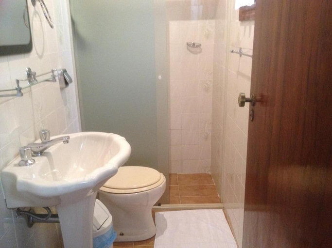 Bathroom 2, Pousada Sonho Verde, Camanducaia
