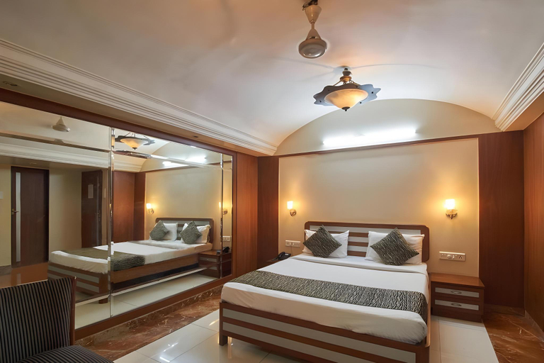 Bedroom 3, Hotel Yogi Broadway, Chembur, Mumbai Suburban
