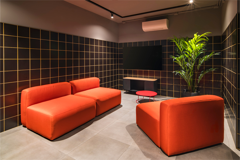 Public Area, Cx Trieste Giulia, Trieste
